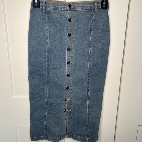Hippie Gray Button Stretchy Maxi Jean Skirt Size 3 / 25 - Picture 1 of 5